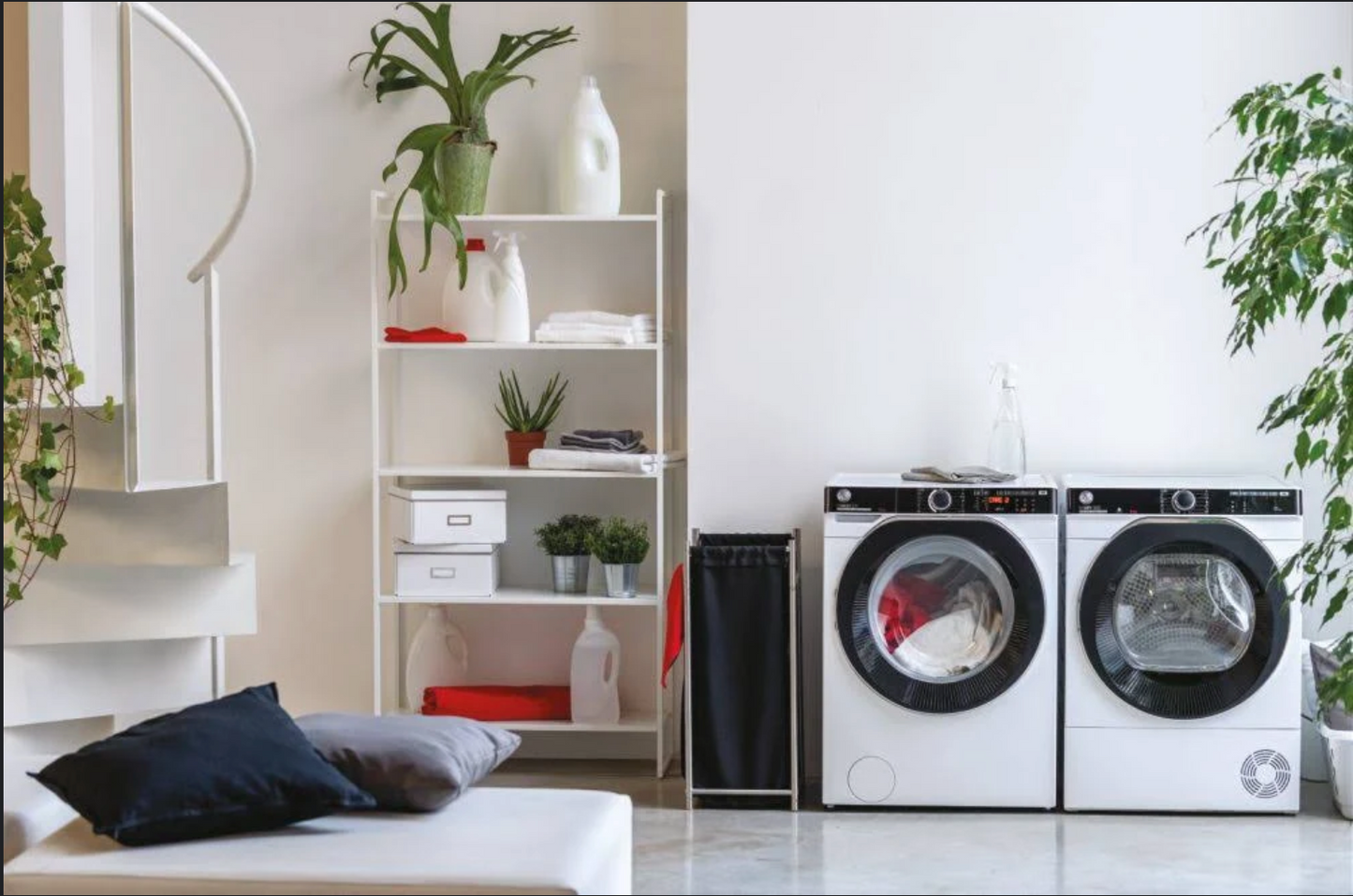 Lave-linge hublot HOOVER HWP 610AMBC/1-S - 10 kg - Induction - 1600 trs/min - Classe A - Connecté - Vapeur - Blanc