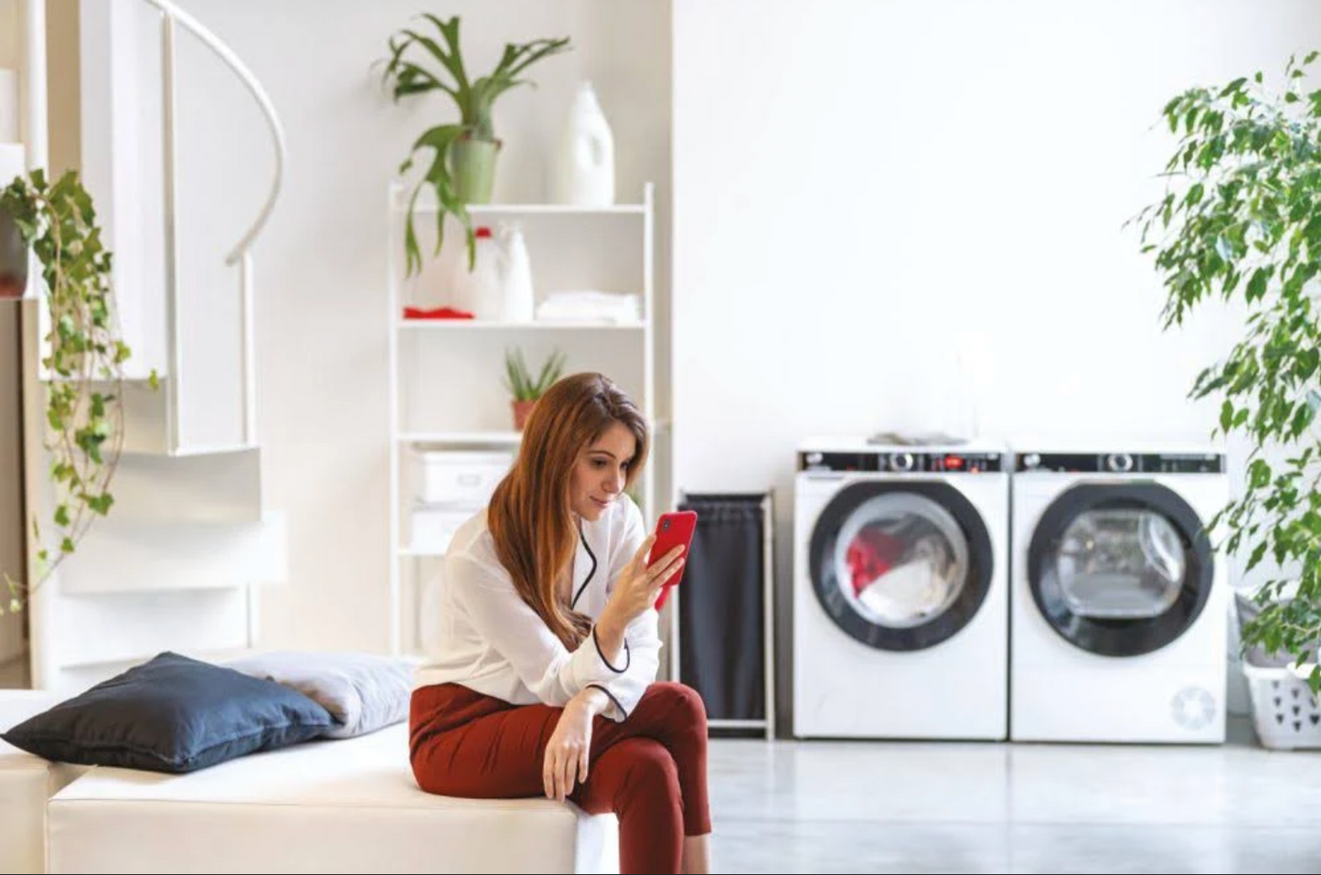 Lave-linge hublot HOOVER HWP 610AMBC/1-S - 10 kg - Induction - 1600 trs/min - Classe A - Connecté - Vapeur - Blanc